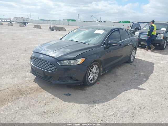 FORD FUSION SE - 6