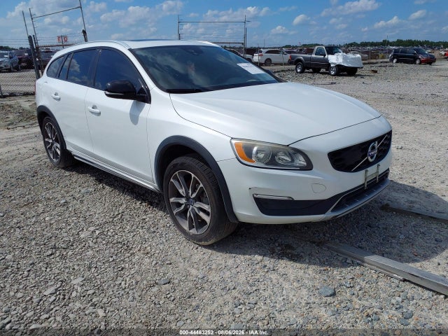 2018 VOLVO V60 T5