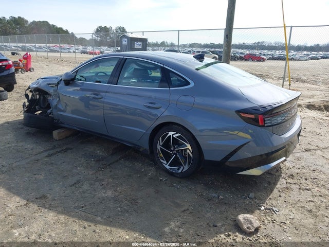 HYUNDAI SONATA SEL - 3