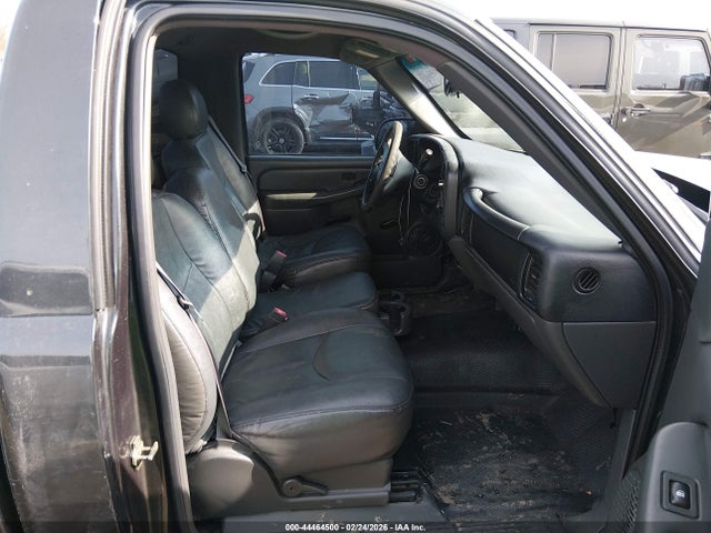 CHEVROLET SILVERADO 1500 - 5