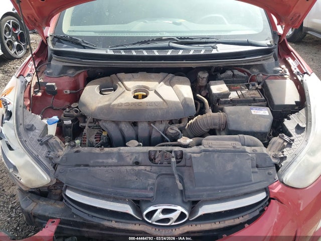 HYUNDAI ELANTRA LIMITED - 10