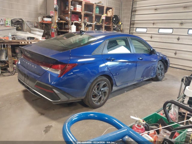 HYUNDAI ELANTRA SEL SPORT - 4