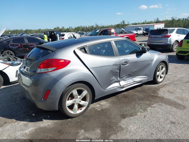 HYUNDAI VELOSTER BASE W/BLACK - 4