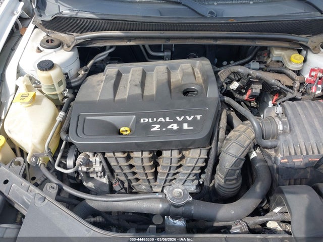 DODGE AVENGER SXT - 9