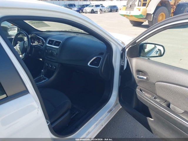 DODGE AVENGER SXT - 5