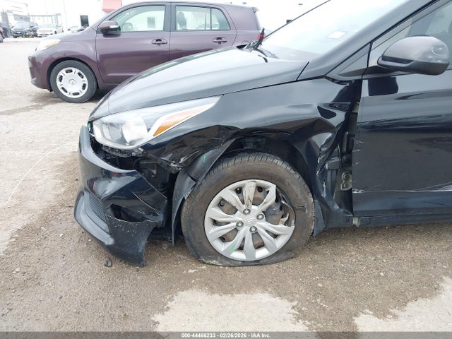 HYUNDAI ACCENT - 6