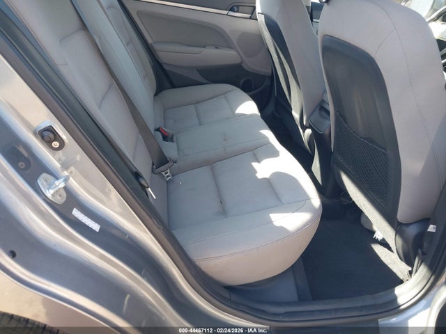 HYUNDAI ELANTRA VALUE EDITION - 8