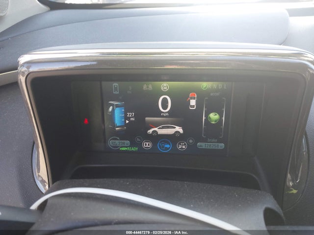 صورة 7 لـ 2013 Chevrolet VOLT