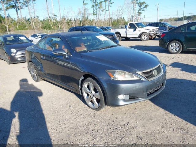 2011 LEXUS IS 