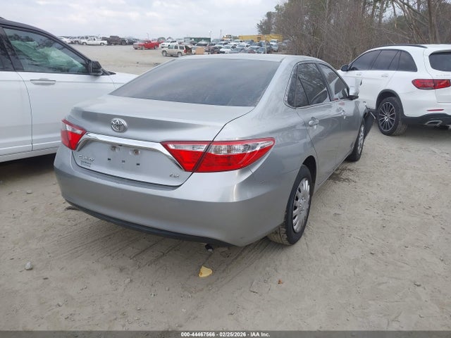 TOYOTA CAMRY - 4