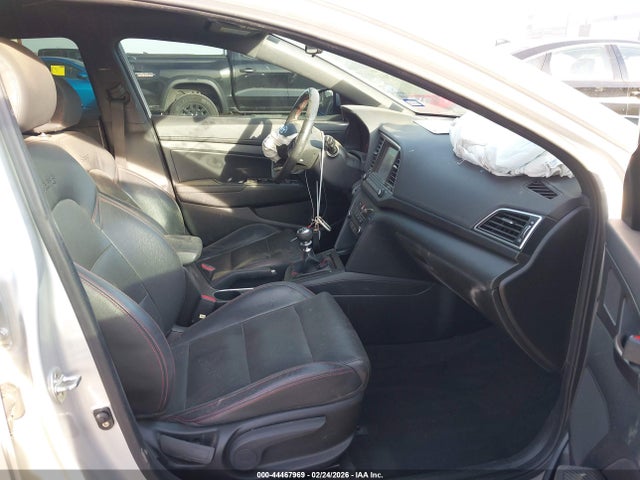 HYUNDAI ELANTRA SPORT - 5