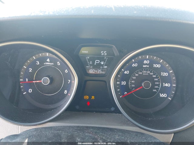 HYUNDAI ELANTRA SE - 7