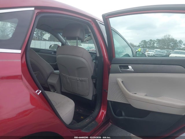 HYUNDAI SONATA SE - 8