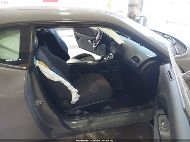 DODGE CHALLENGER SXT - 5