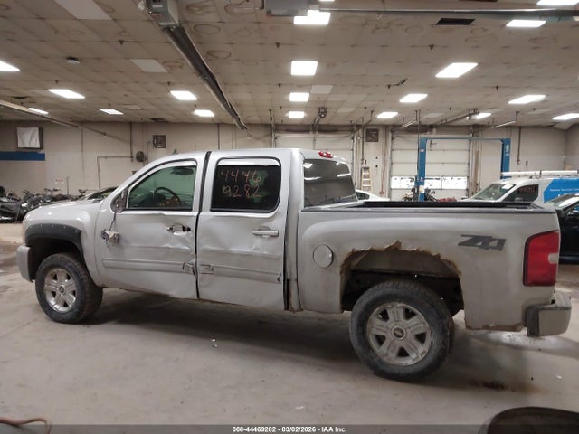 CHEVROLET SILVERADO 1500 LTZ - 6