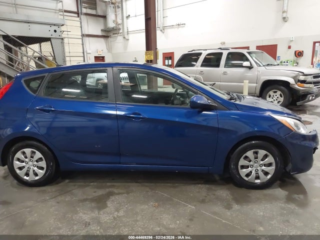 2017 Hyundai ACCENT SE — миниатюра 14