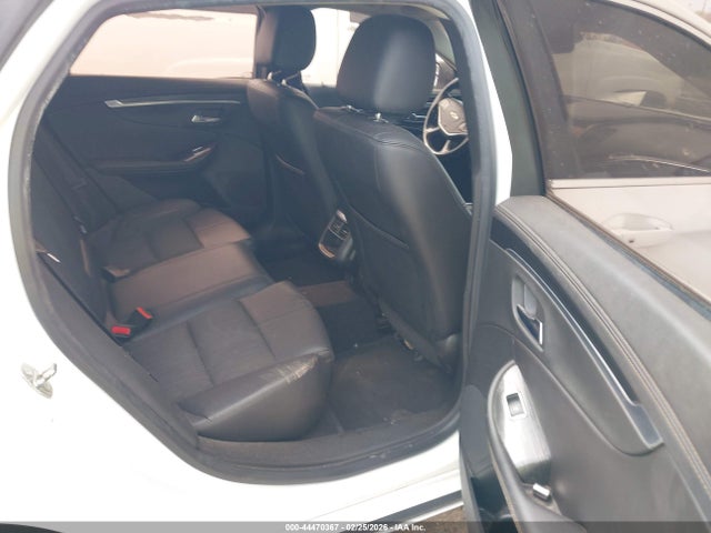 CHEVROLET IMPALA 1LT - 8