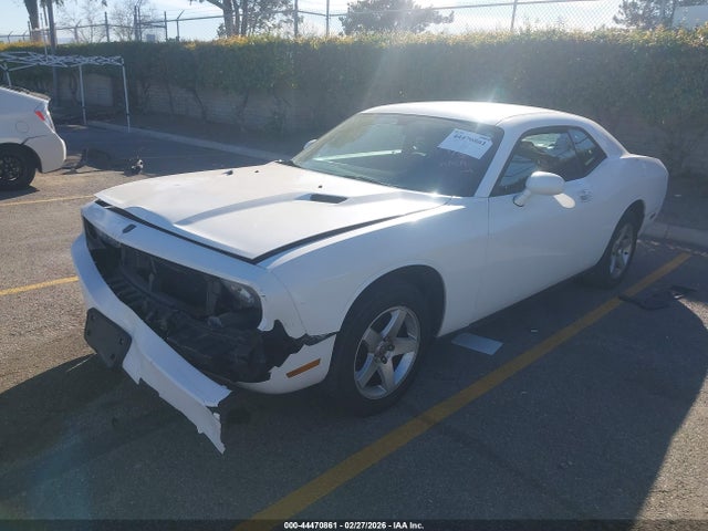 DODGE CHALLENGER SE - 2