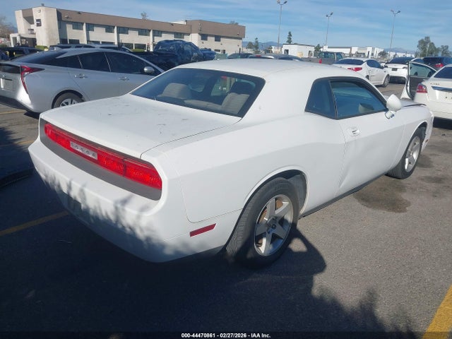DODGE CHALLENGER SE - 4