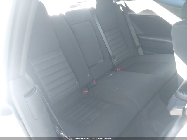 DODGE CHALLENGER SE - 8