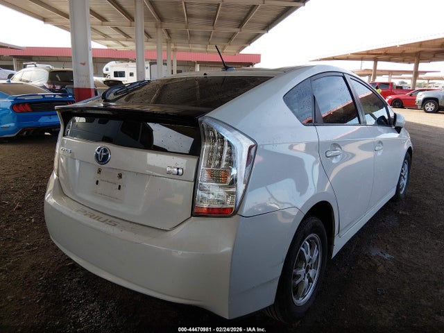 TOYOTA PRIUS - 4