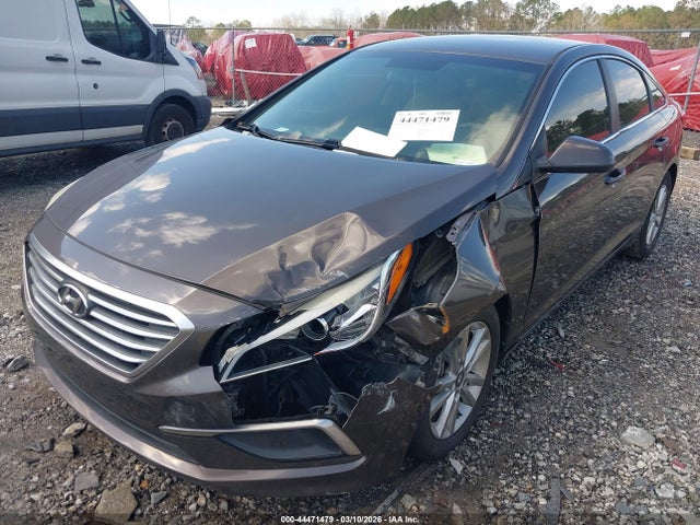 HYUNDAI SONATA SE - 6