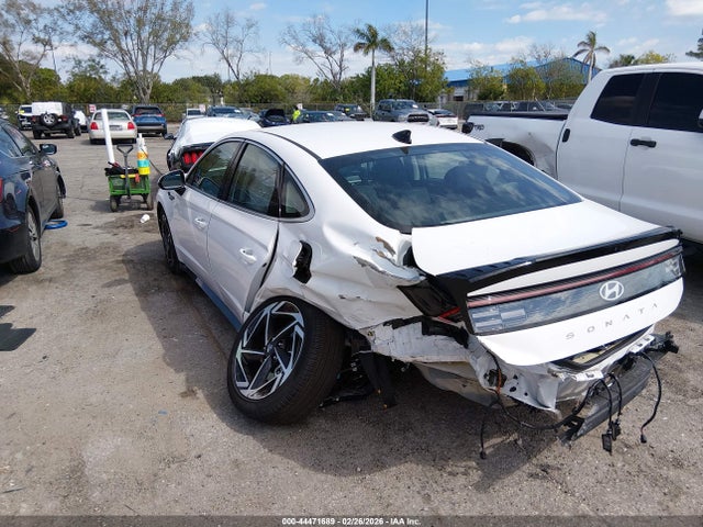 HYUNDAI SONATA SEL SPORT - 3