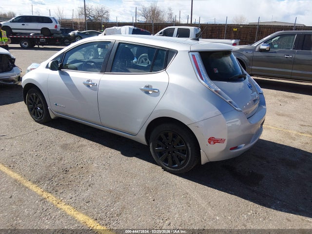 صورة 3 لـ 2017 Nissan LEAF S