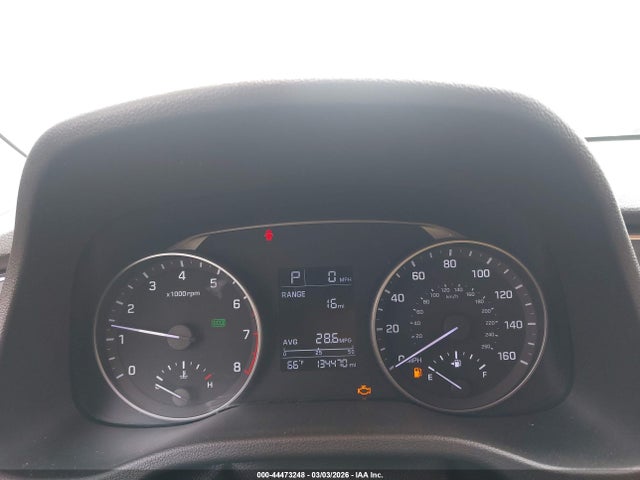 صورة 7 لـ 2017 Hyundai ELANTRA SE