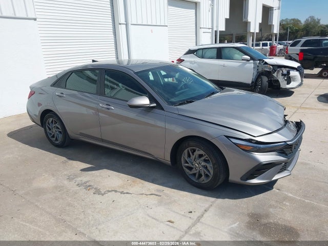 HYUNDAI ELANTRA HYBRID BLUE - 1
