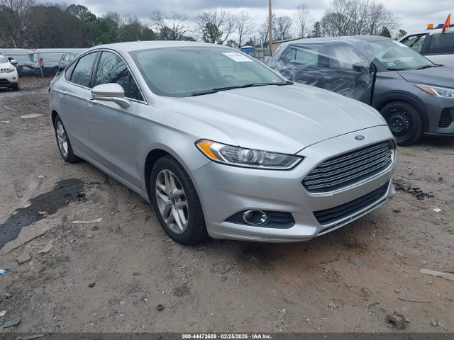 FORD FUSION SE - 1