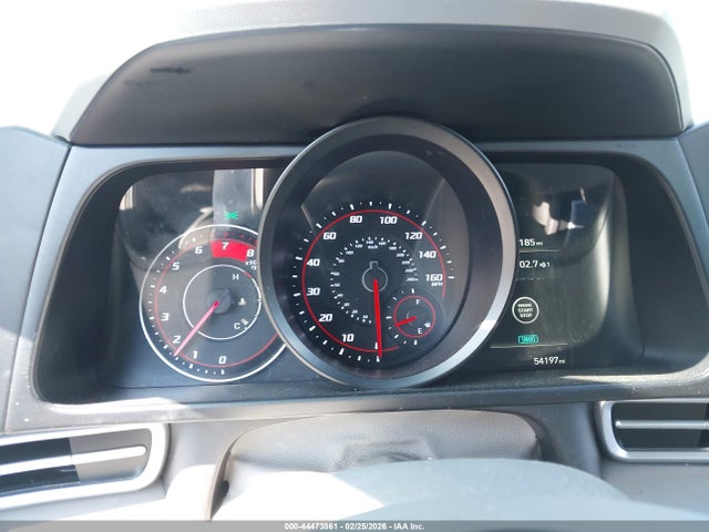 HYUNDAI ELANTRA SEL - 7