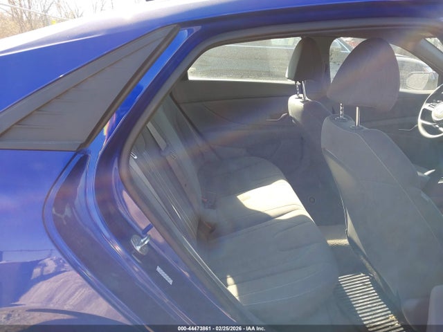 HYUNDAI ELANTRA SEL - 8