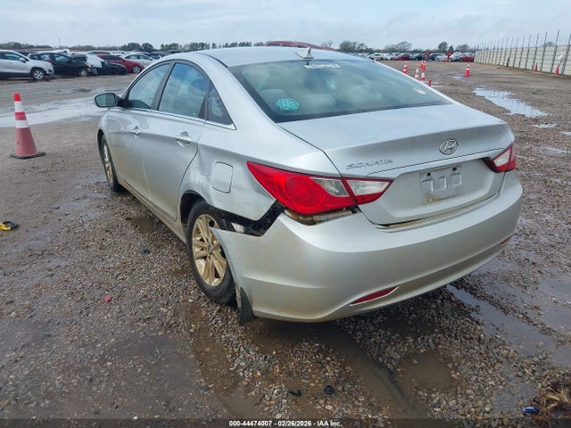 HYUNDAI SONATA GLS - 3