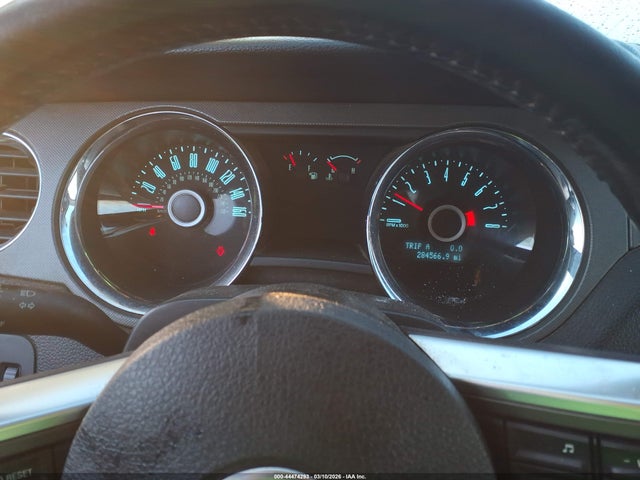 FORD MUSTANG V6 - 7