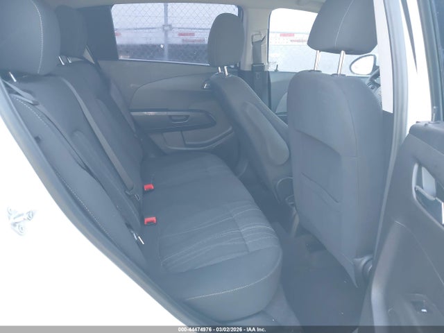 CHEVROLET SONIC LT AUTO - 8