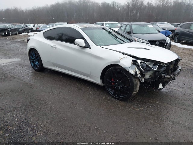 2013 HYUNDAI GENESIS 3.8 TRACK