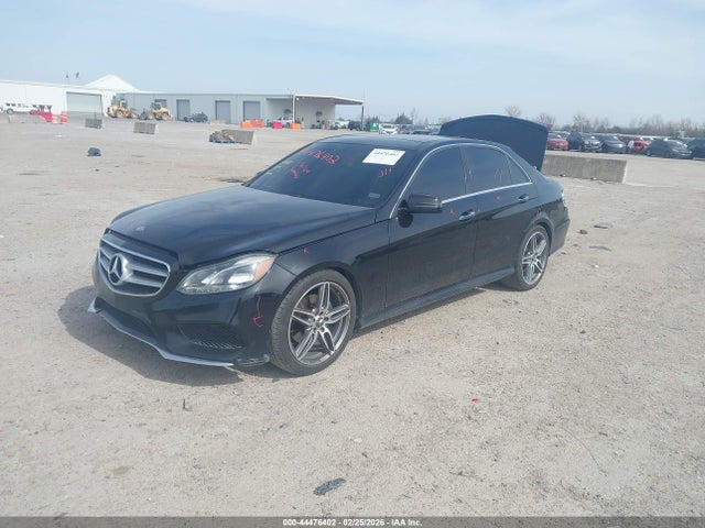 MERCEDES-BENZ E-CLASS - 2