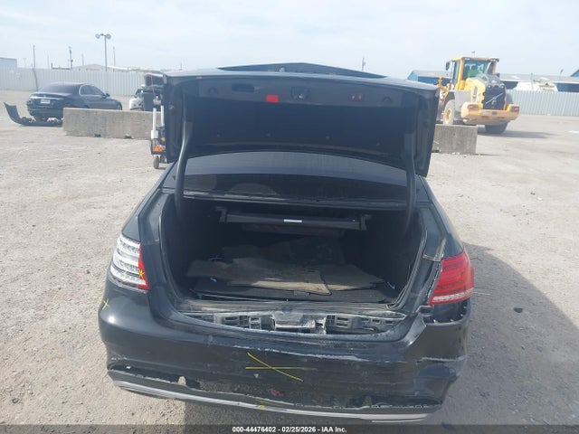 MERCEDES-BENZ E-CLASS - 6