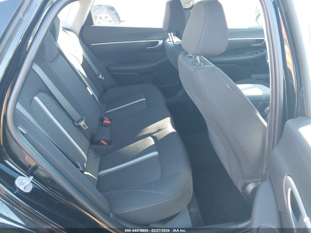 HYUNDAI SONATA SE - 8