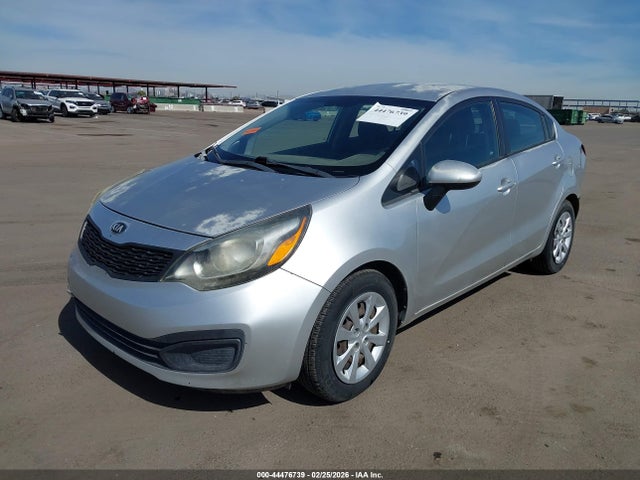 KIA RIO LX - 2