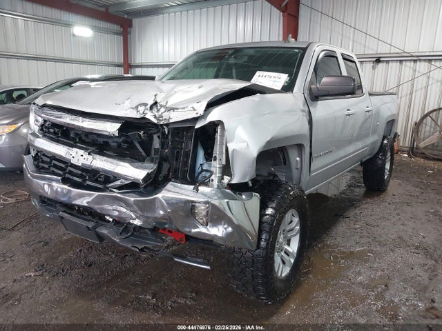 2016 Chevrolet SILVERADO 1500 1LT — фото 2