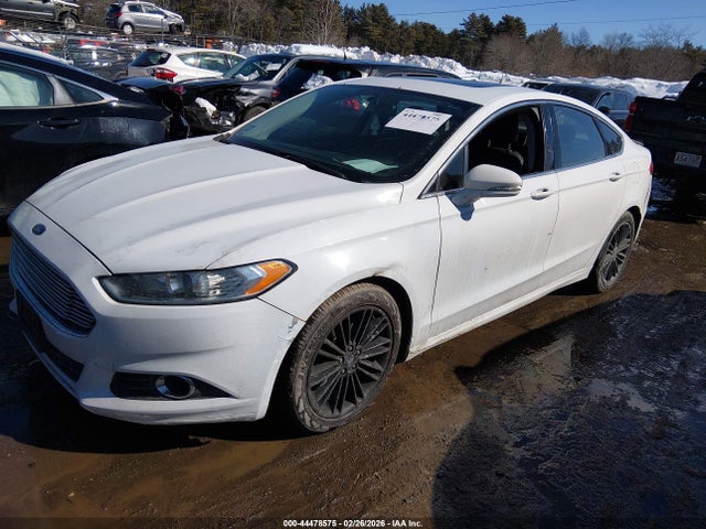 FORD FUSION SE - 2