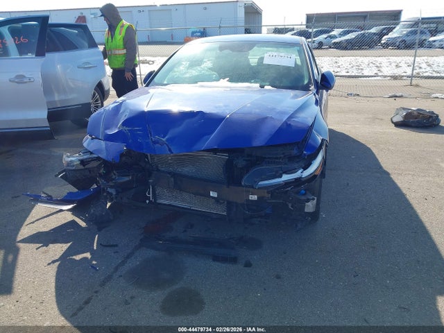 HYUNDAI ELANTRA SEL - 6