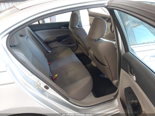 HONDA ACCORD 2.4 LX - 8