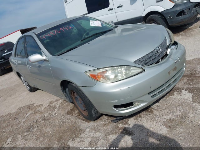 2002 TOYOTA CAMRY LE