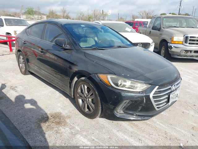 2017 HYUNDAI ELANTRA SE