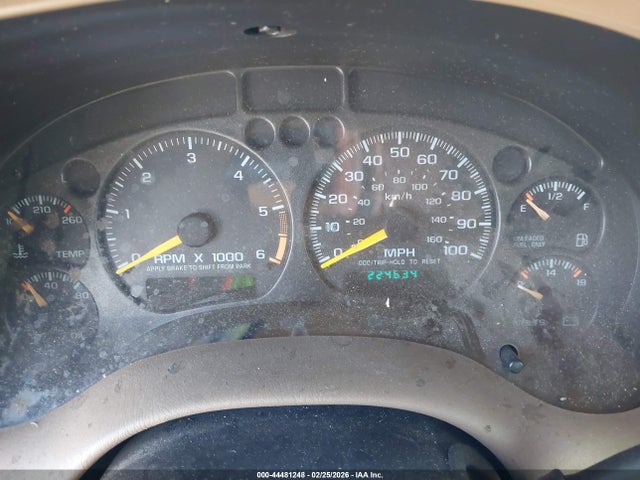 CHEVROLET S-10 LS - 7