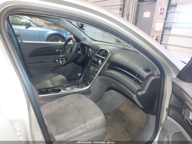 CHEVROLET MALIBU 1LS - 5