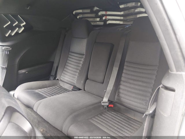 DODGE CHALLENGER SXT - 8